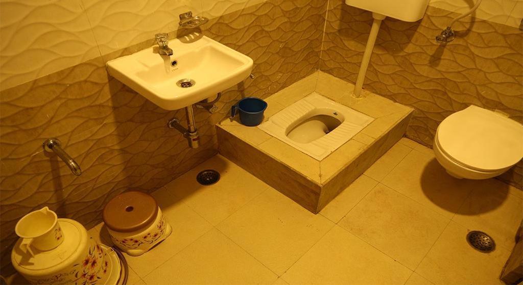 Kingsway Hotel And Restaurant Ajmer Dargah 350 Meter Extérieur photo